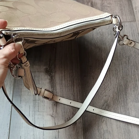Coach Beige and White Crossbody Bag - Picture 12 of 16